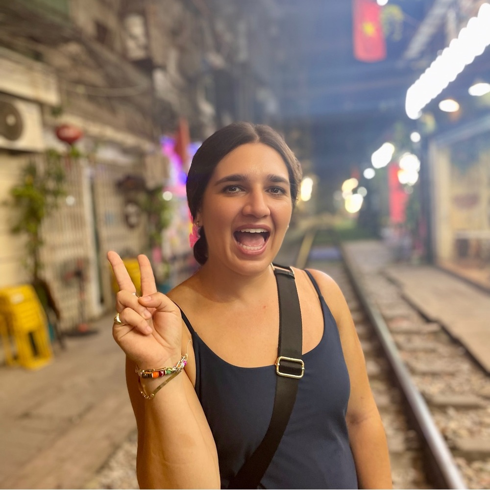 Meet your Posher, Chareena